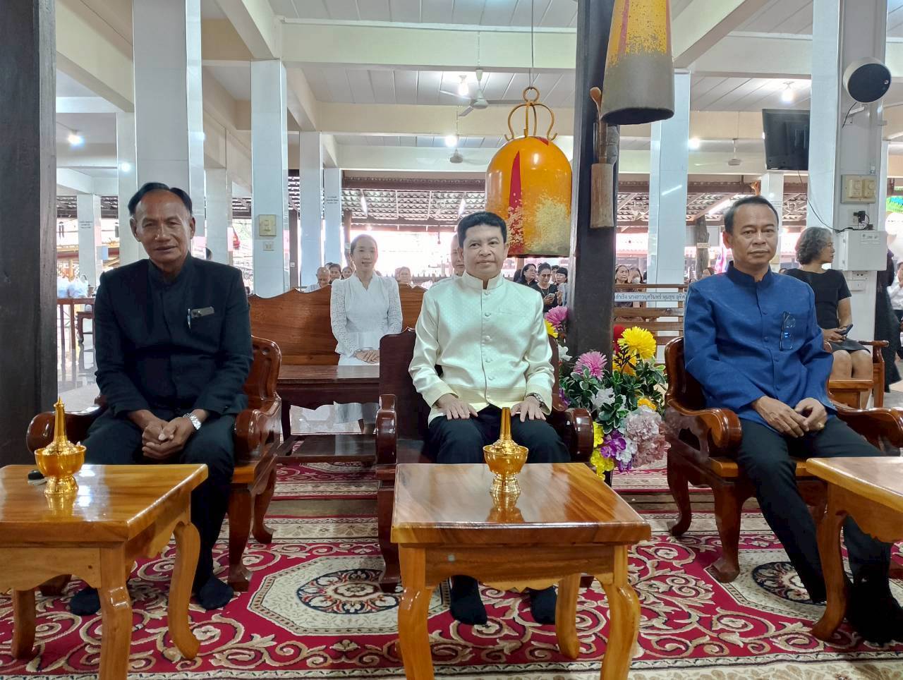 🛕"สำนักงานพัฒนาชุมชนอำเภอเมืองระยอง ขับเคลื่อนการดำเนินงานขจัดความยากจนและพัฒนาคนทุกช่วงวัยอย่างยั่งยืนตามหลักปรัชญาของเศรษฐกิจพอเพียง"