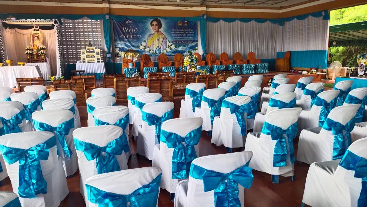  พช.เมืองระยอง ร่วมแรงร่วมใจ! ลงพื้นที่จัดเตรียมสถานที่พิธีต้อนรับเงินพระราชทานขวัญถุงกองทุนแม่ของแผ่นดินบ้านชากลาว   Rayong Talent พช.เมืองระยองเอาได้ 