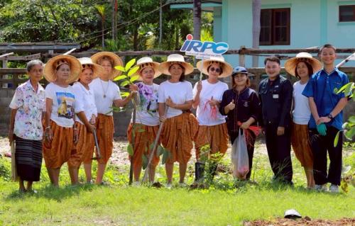 Rayong TALENT พช.เมืองระยองเอาได้   สำนักงานพัฒนาชุมชนอำเภอเมืองระยองร่วมกิจกรรมปลูกป่าเนื่องในวันวิสาขบูชา(วันรักต้นไม้) ประจำปี 2569